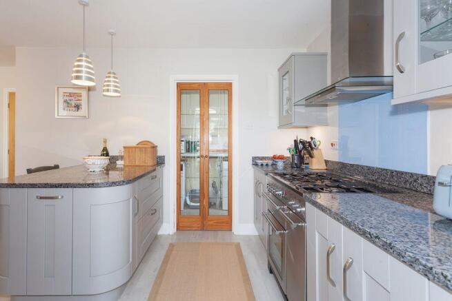 Photo 2 - Kitchen