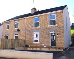 21, Coombend, Radstock BA3 3AR