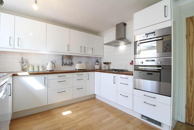 Kitchen1
