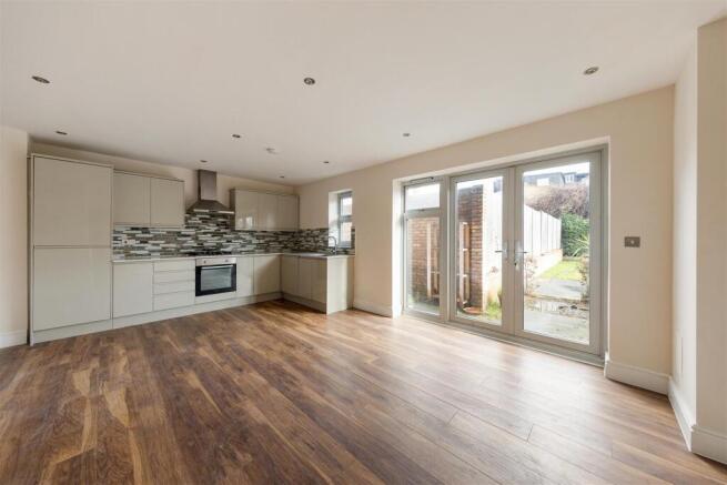 Stainforth Road, E17