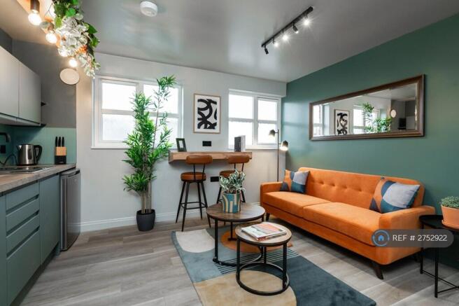 Cozy Living & Dining Space