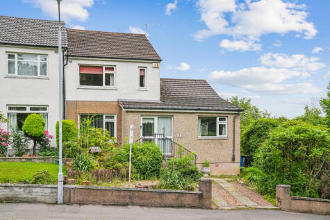 Burnside Gardens, Clarkston, Glasgow, G76