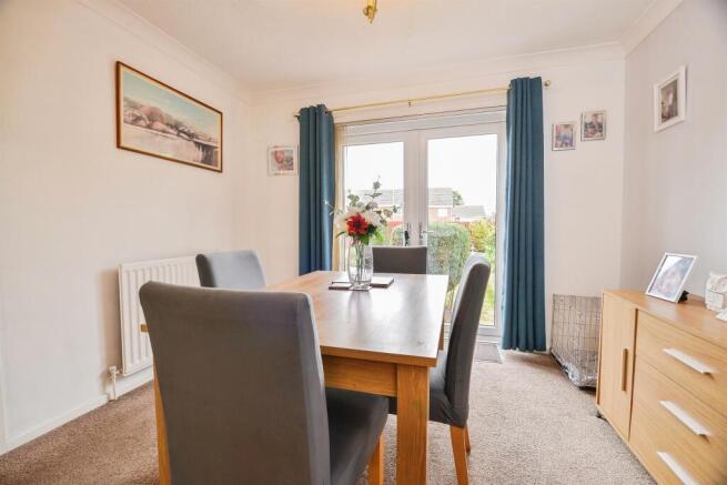 3 bed Detached for sale Image 5
