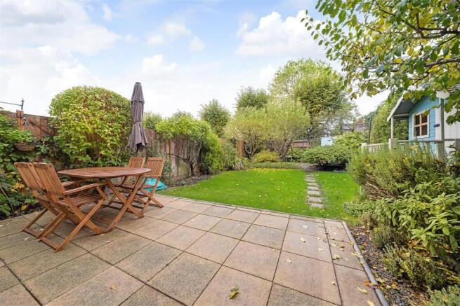 Queen Adelaide Road-12.JPG