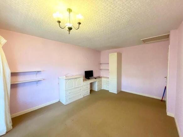 2 bed Detached Bungalow for sale Image 4