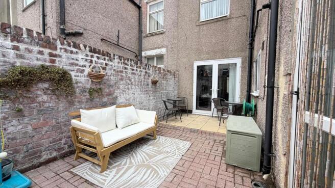 4 bed Terraced for sale Image 5