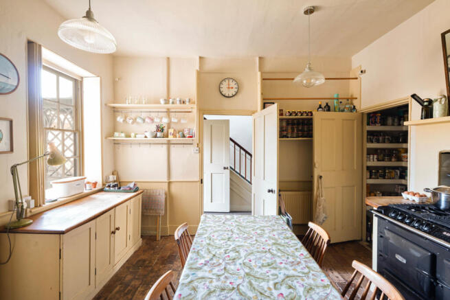 334537 - MP01127.jpg