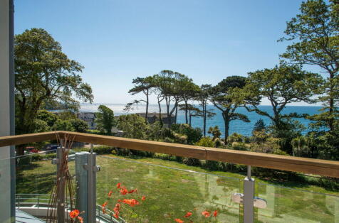 Gyllyngdune Manor, Falmouth