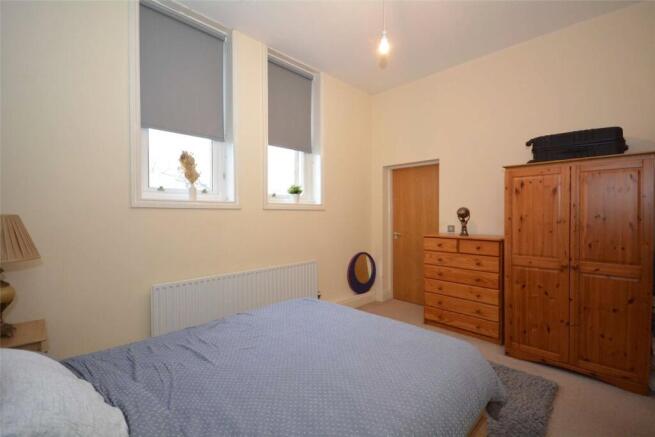 2 bed Apartment for sale Image 9