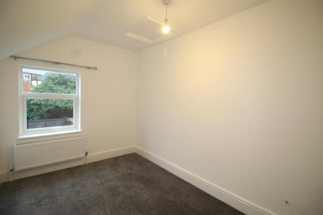 Bedroom 3 (3)