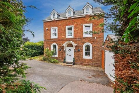 Wadham Place, Sittingbourne, Kent, ME10 4LZ
