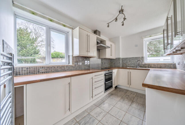 1414775-16-698b2e...