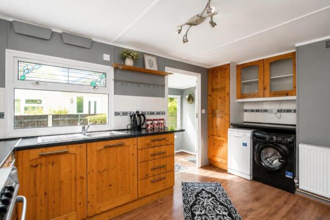 Bourne Lane, Woodlands, Southampton photo 4