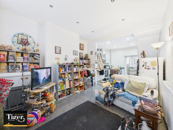 CAM03440G0-PR0474...