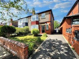 56, Park Lane, Whitefield M45 7QA