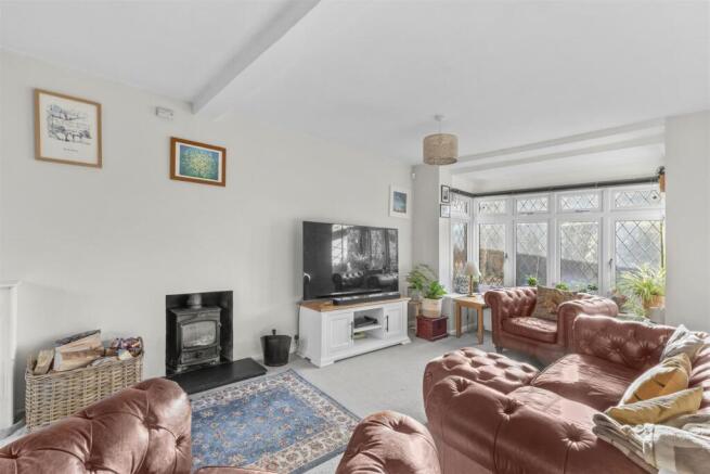 5 Copners Drive, HP14 6SG-6.jpg