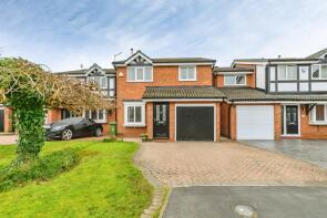 6, Loughrigg Close, Manchester M29 7GD