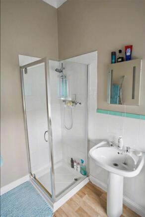 En-suite Shower room