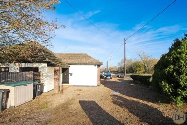 Weald Bridge Road