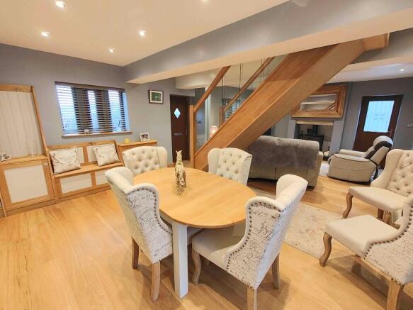 3 bed Cottage for sale Image 8