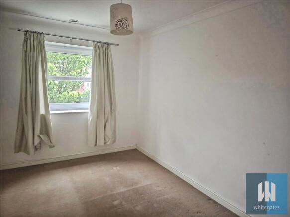 2 bed Apartment for sale Image 8