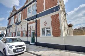 2, 214 Byron Court, Queens Road, Fratton, Portsmouth PO2 7NG
