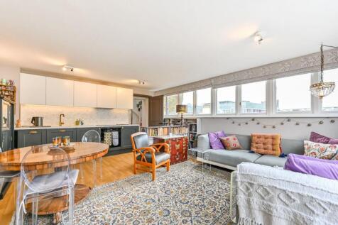 West Smithfield, City, London, EC1A