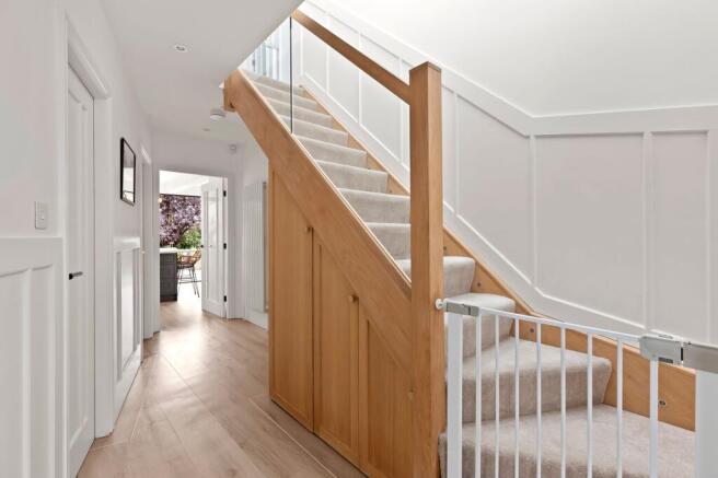 4 bed Detached for sale Image 10