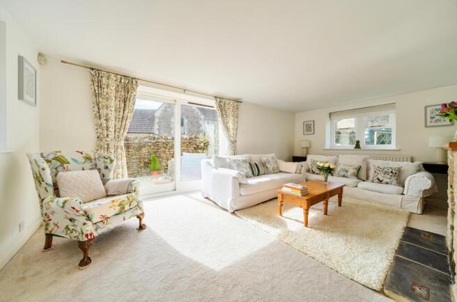 New No.4 Sitting Room.jpg