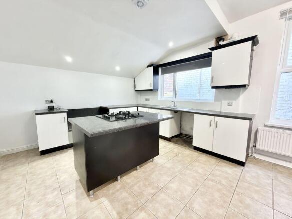 Kitchen alt view