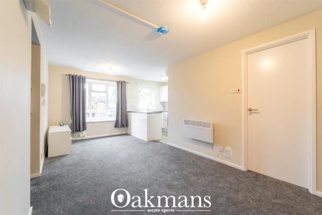 Rednal Mill Drive, Birmingham, B45 photo 3