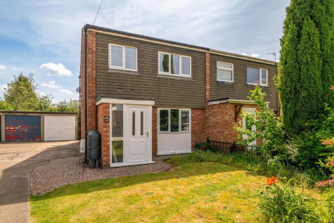 Middle Street, North Hykeham, Lincoln, LN6 9QX