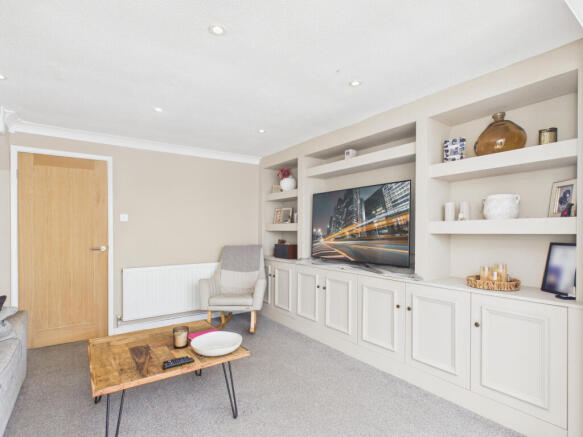 2 bed Semi-Detached for sale Image 6