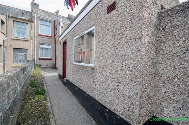 Rear Garden & Garage