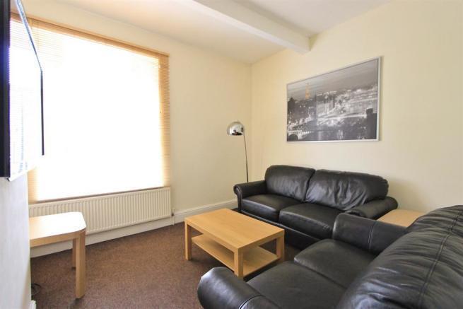 134a Lounge.jpg