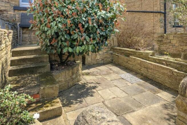 Kimberley st EweMove Brighouse (4)