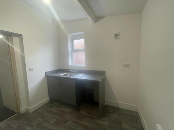 Kitchen 1-2