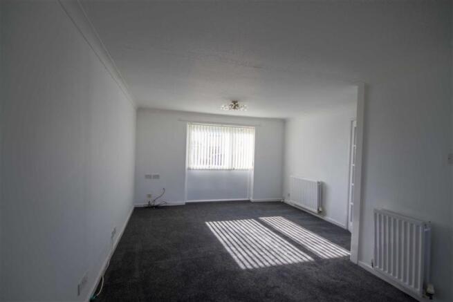Living room/ Dining area
