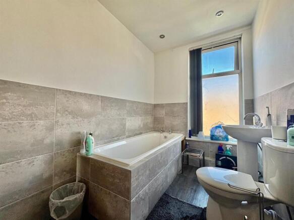 PHOTO-2025-07-15-17-07-46 4.jpg