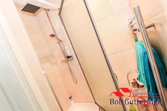 BUILT IN SHOWER ROOM