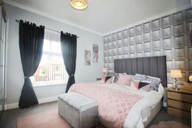 2 bed Terraced for sale Image 7