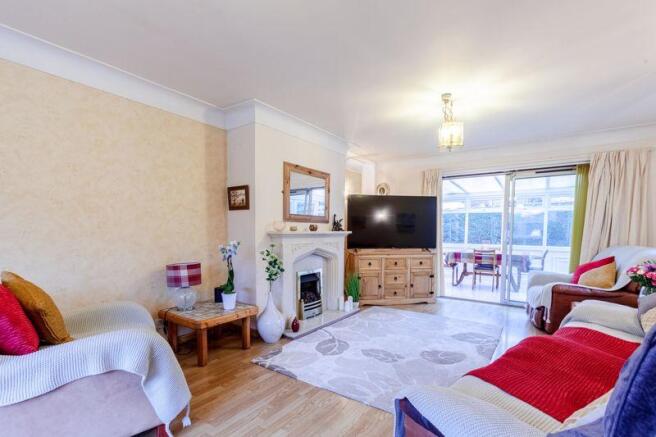 Lounge Additional