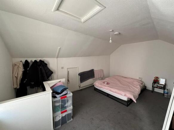 WhatsApp Image 2025-08-28 at 16.02.42.jpeg