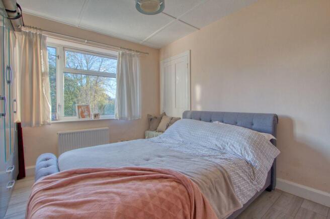 Bedroom 2 (Double)