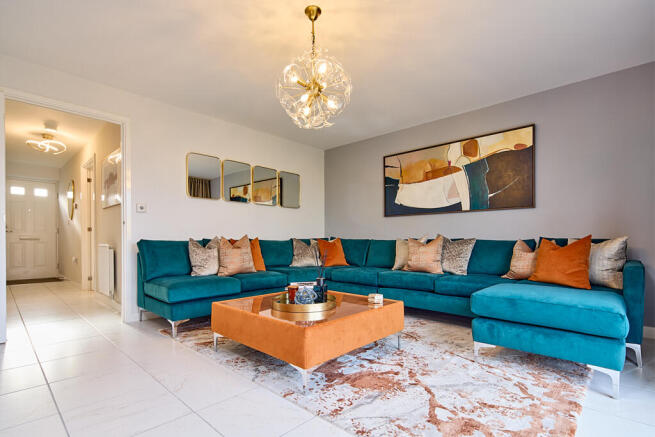 4 bed Detached for sale Image 5