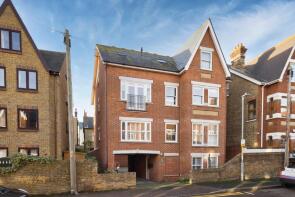 2, York Mansions, Wrotham Road, Broadstairs CT10 1SS