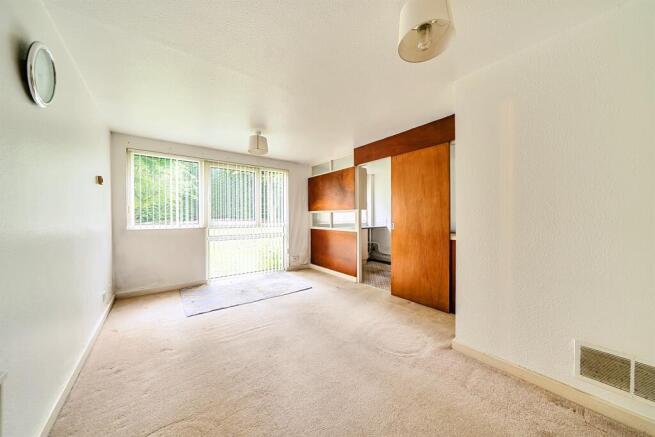 1 bed Apartment for sale Image 4