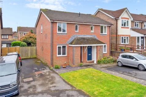 Stephen Close, Twyford, Berkshire, RG10