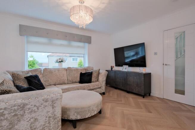 Crogal Crescent, Chapelhall, North Lanarkshire, ML6 photo 2