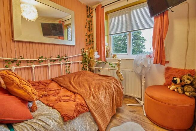 BEDROOM THREE TO FRONT